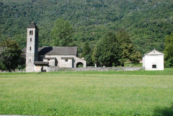 Chiesa San Mamete con l'Ossario